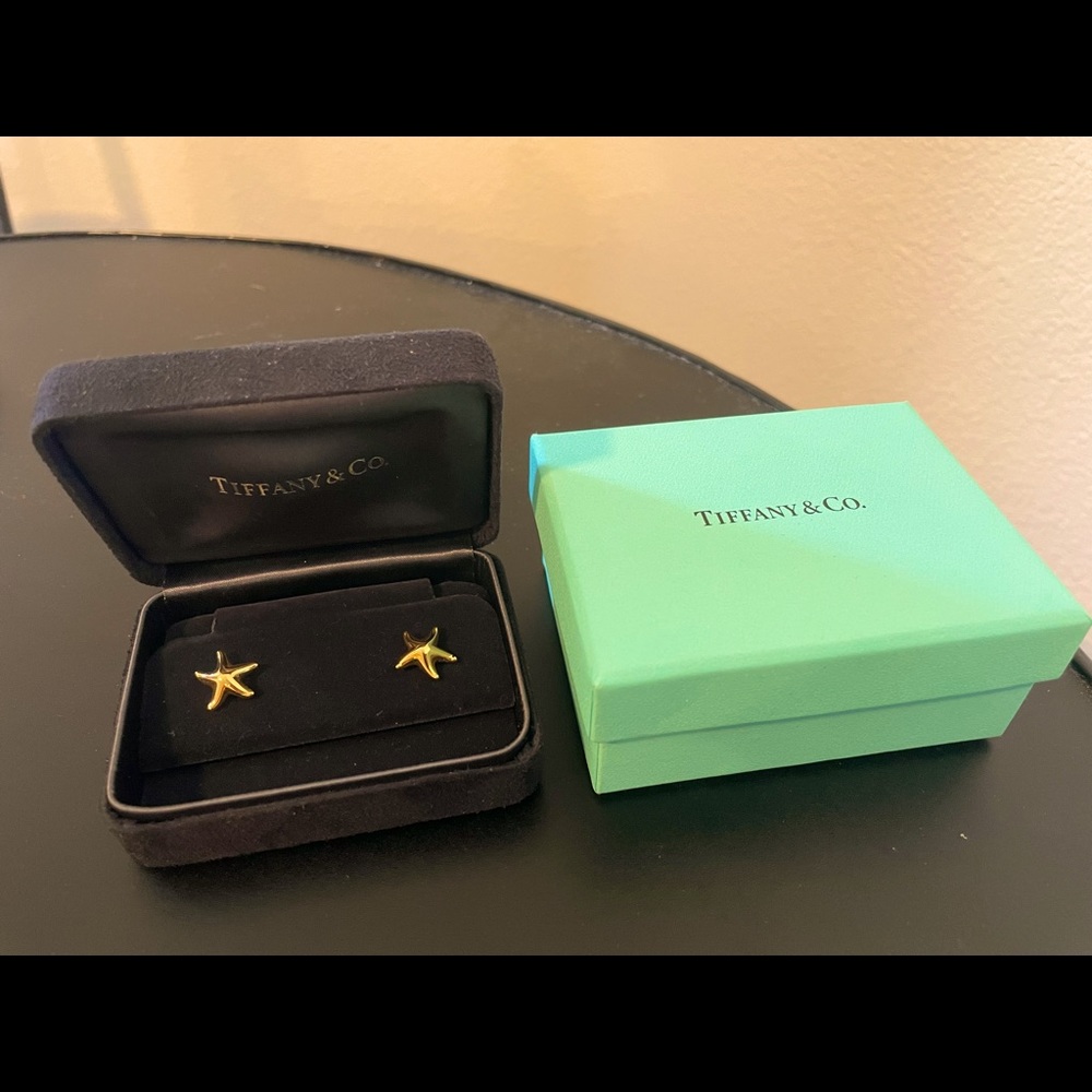 Tiffany’s Elsa Peretti Starfish Earrings 18K gold